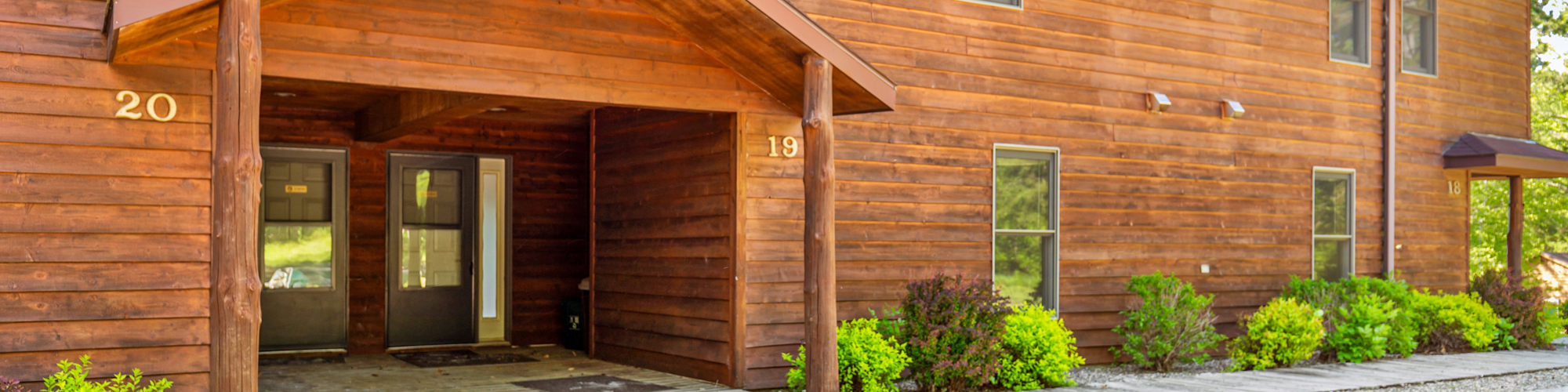 slide-cabin19